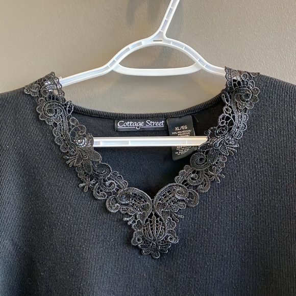 Cottage Street Women’s Short Sleeved Black Blouse Size XL - Picture 7 of 14